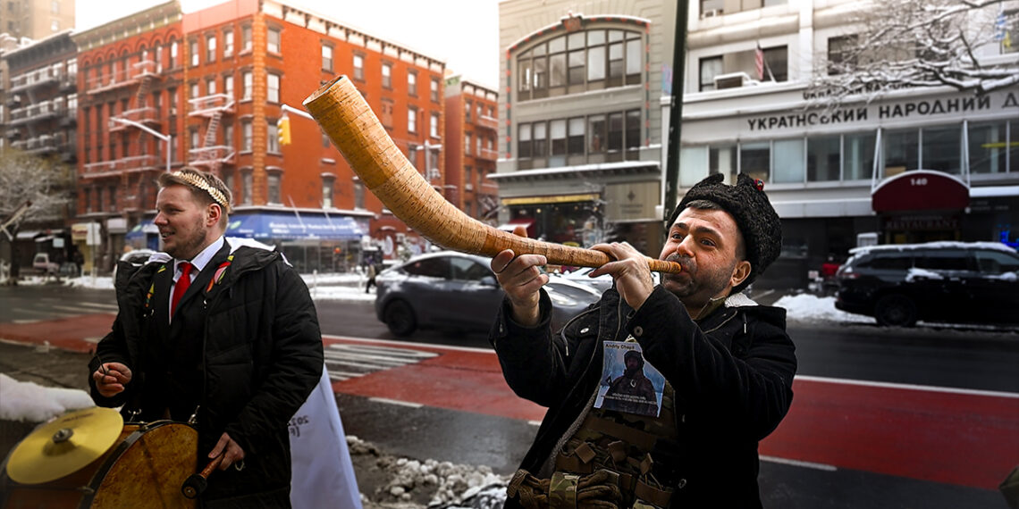 Вертеп у Нью-Йорку: як українська різдвяна традиція розповідає про війну і допомагає ЗСУ