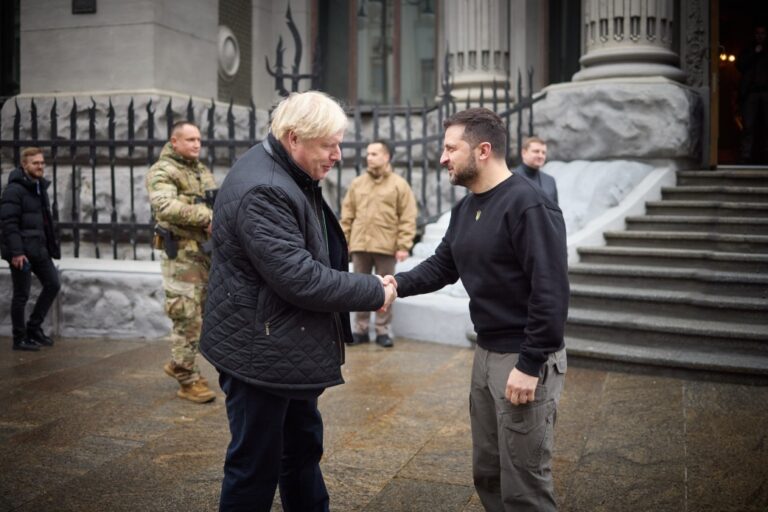 Ukrainian President Volodymyr Zelenskyy meets with former U.K. Prime Minister Boris Johnson in Kyiv on Jan. 22, 2023. (Photo: Office of the President of Ukraine)