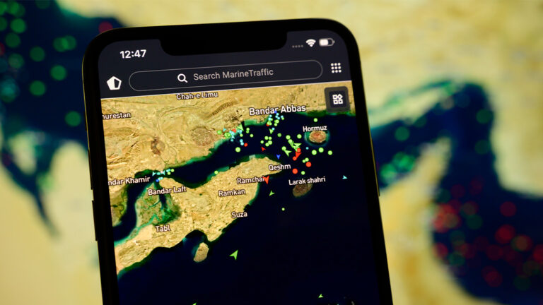 Samuel Boivin- REUTERS - Photo Illustration - Reopening Of Maritime Transport In The Strait Of Hormuz