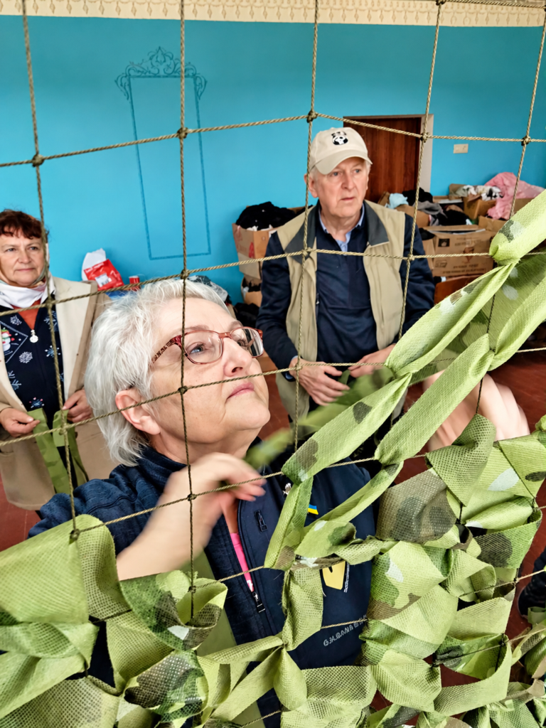 «Я відчувала, ніби відправляю його на смерть». Мати загиблого в Україні американця продовжує місію сина. – Independence Avenue Media