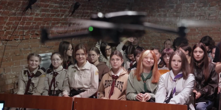Short-Range Drone Are Now a Leading Killer of Ukrainian Civilians — Soldiers Are Teaching Kids How To Survive – Independence Avenue Media