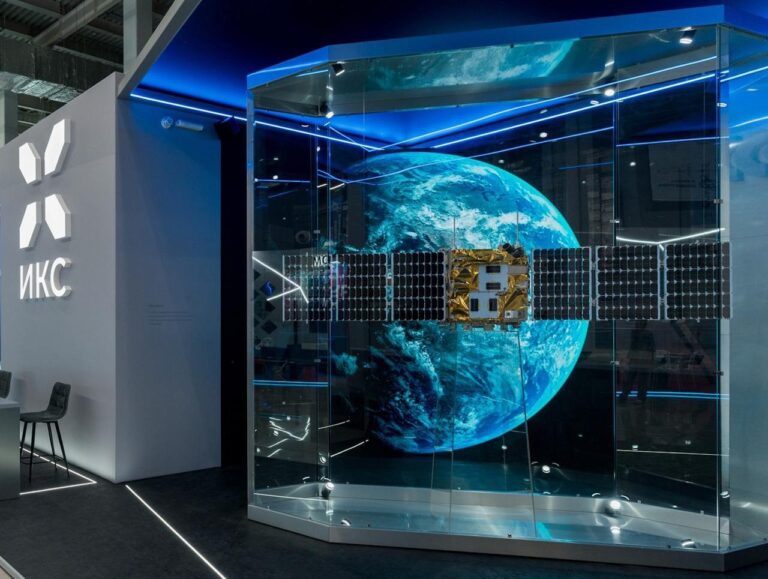 Пока Starlink работает в Украине со сбоями, российский конкурент «Рассвет» уже развернут на линии фронта – Independence Avenue Media